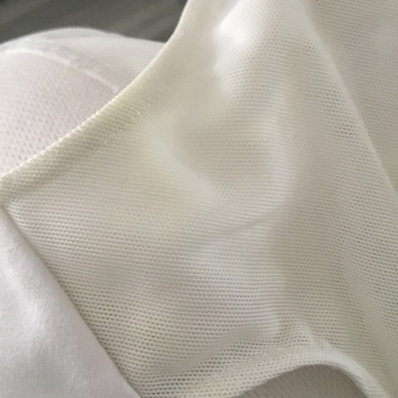 GymShark Cropped Leggings With Matching Sports Bra White With Black Size S and M - Picture 2 of 5